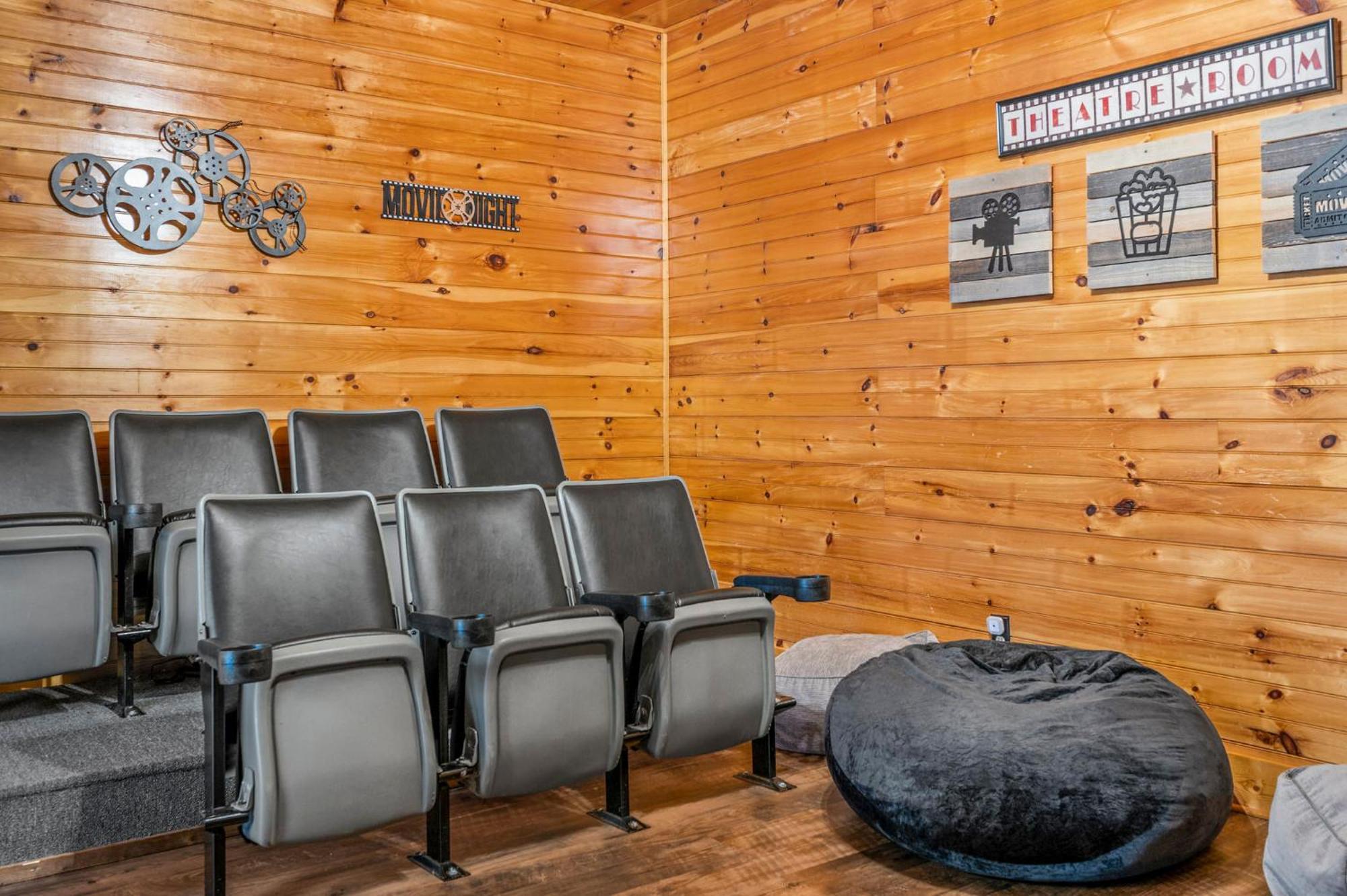 Mountain Laurel Holiday Home Gatlinburg Zewnętrze zdjęcie